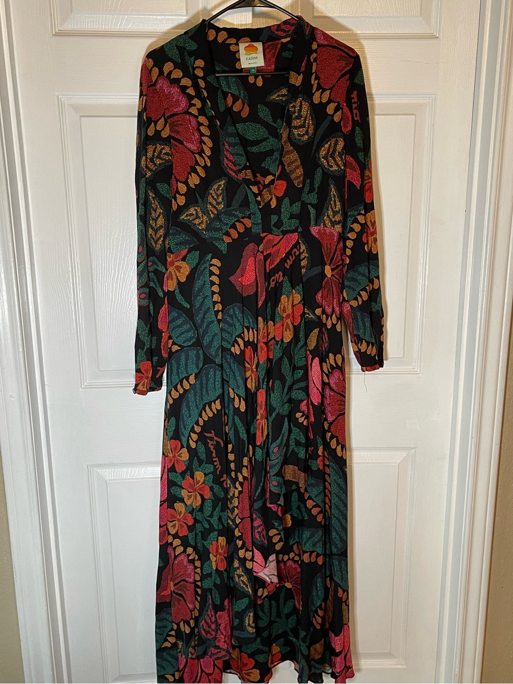 FARM Rio Black Floral V‑Neck Long Sleeve Maxi Dress with Green, Pink and Orange - Picture 2 of 7
